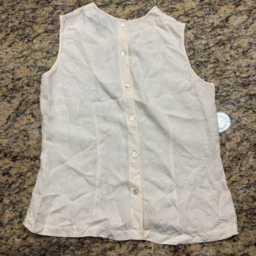 Bridgetown  Womens 100% Silk Paisley Jacquard‎ Button Back Blouse M Ivory - Picture 3 of 5
